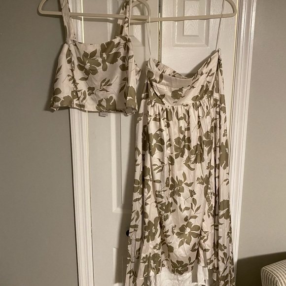 Petal & Pup Dresses & Skirts - Petal & Pup Lulu Sage Green Floral Set- NEW WITH TAGS